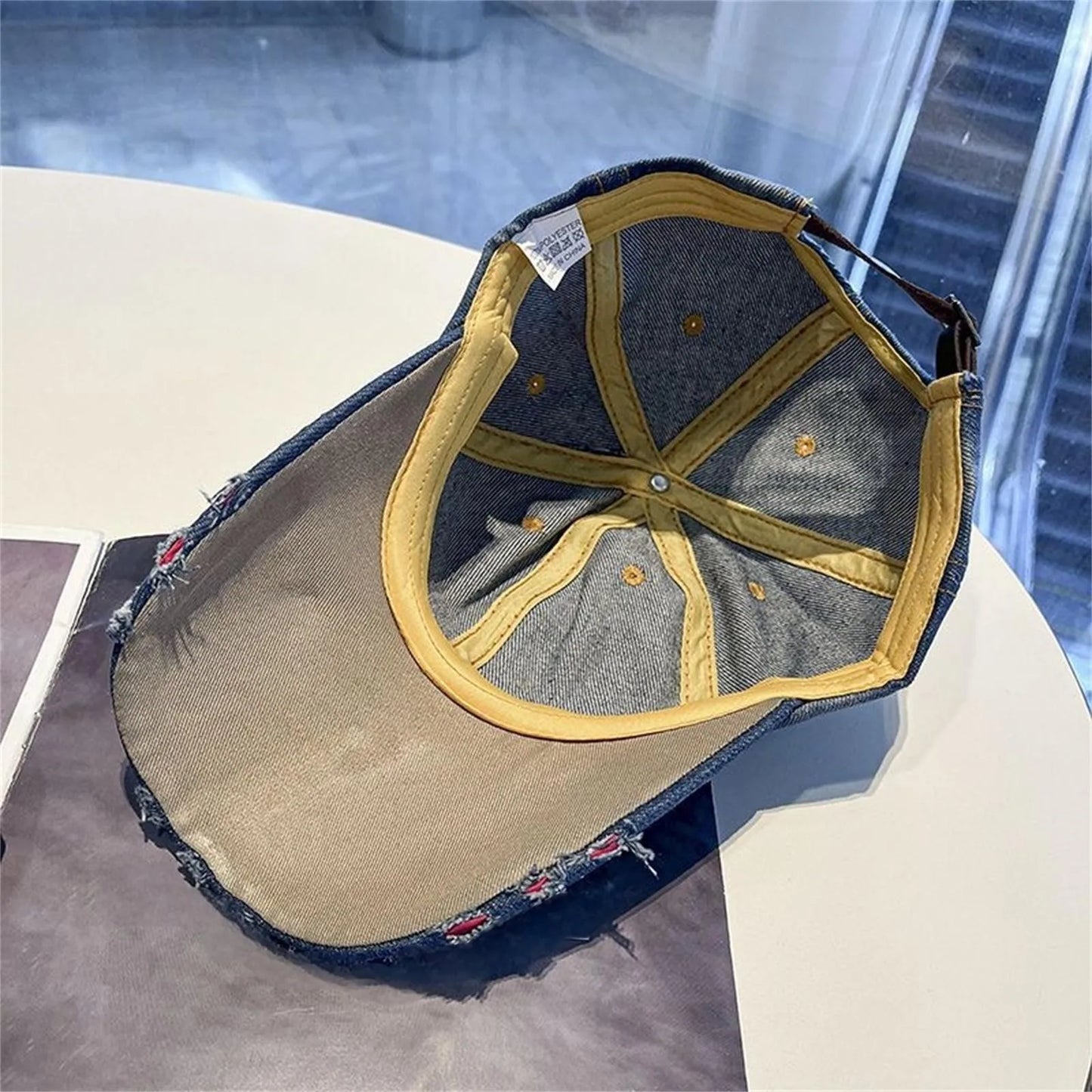 2025 Summer New Women'S Denim Diamond Baseball Cap Casual Fashion Duckbill Cap Sun Hat Strap Adjustable