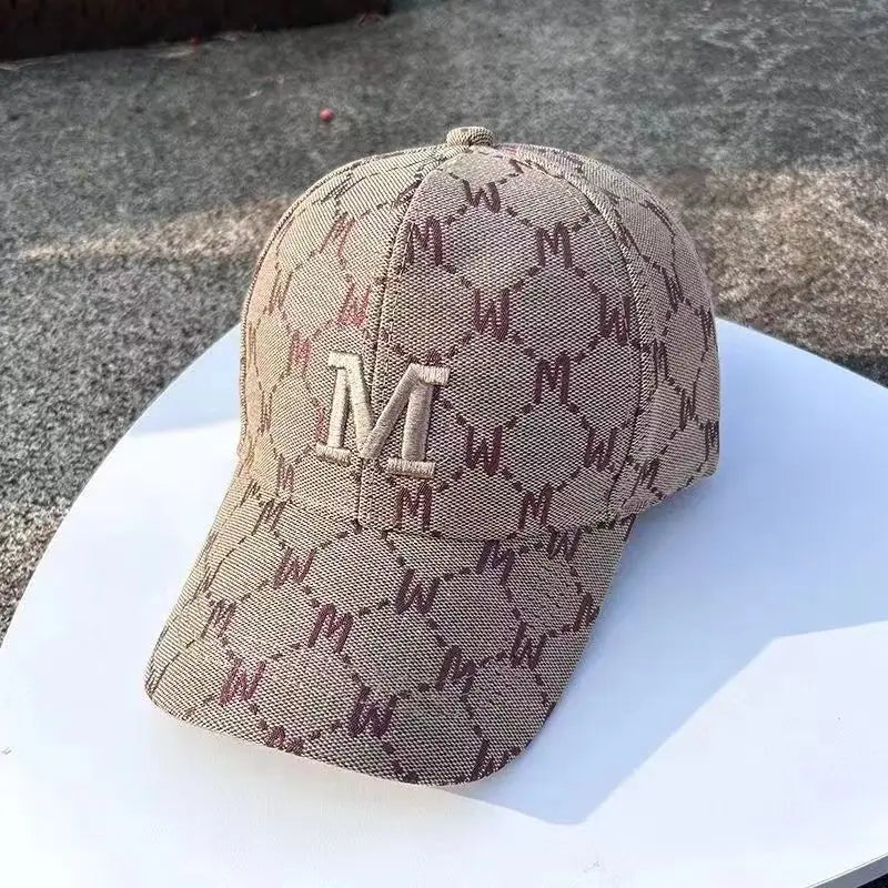 2025 Fashion letter embroidery men and women summer leisure new outdoor sun protection handsome baseball cap trend cap