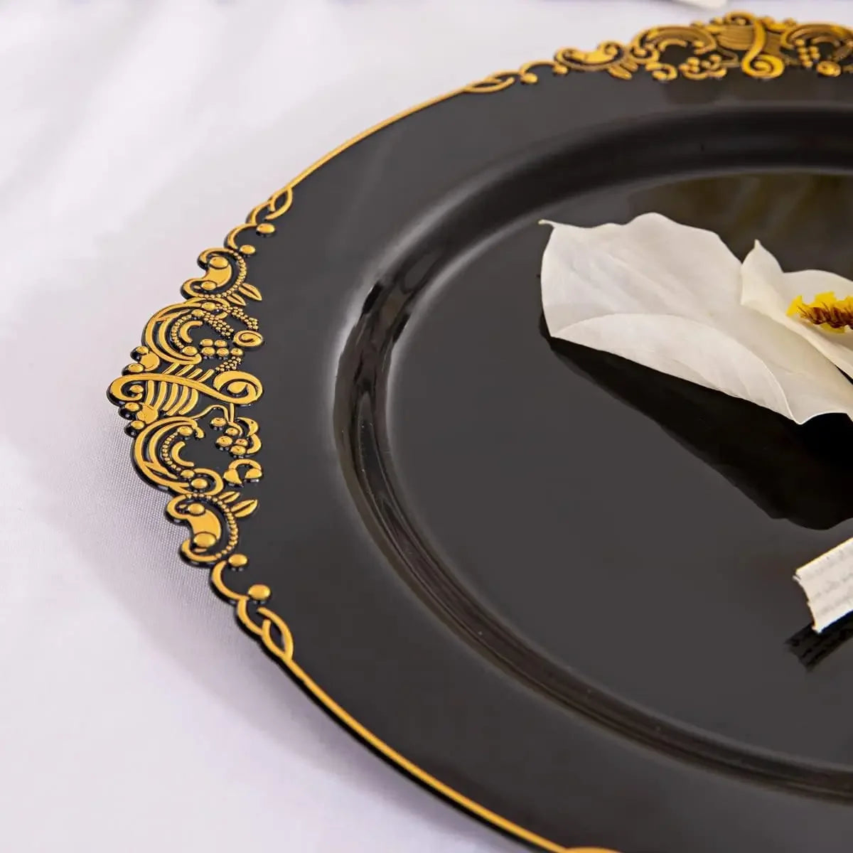 100PCS Black and Gold Plastic Plates - 10.25Inch Black Disposable Plates - Black Plastic Dinner Plates for Wedding & Parties